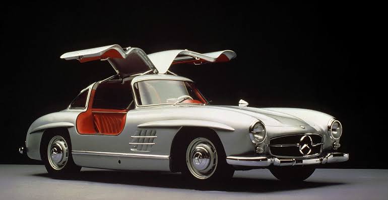 Most Famous Classic Cars Of All Time